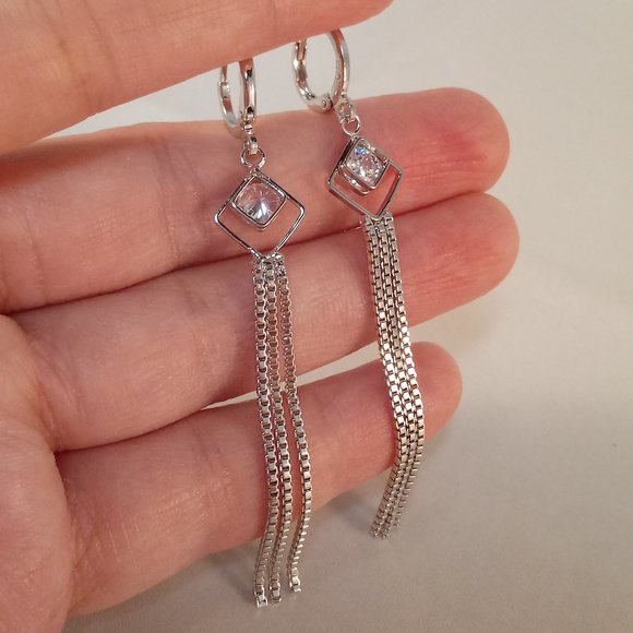 18K White Gold Filled Diamond Zircon Rhombus Tassel Dangle Earrings .46ctw each - Picture 1 of 4